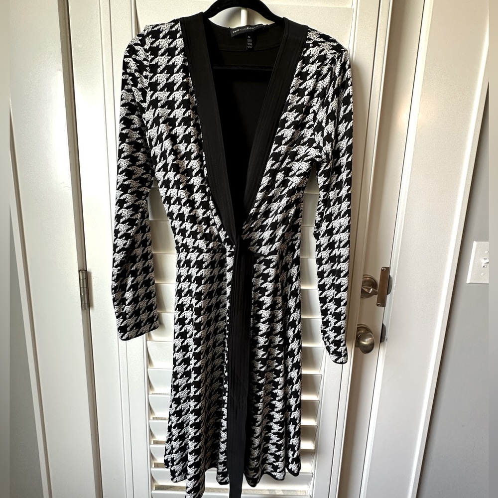 WHBM reversible, long sleeve, dress with belt